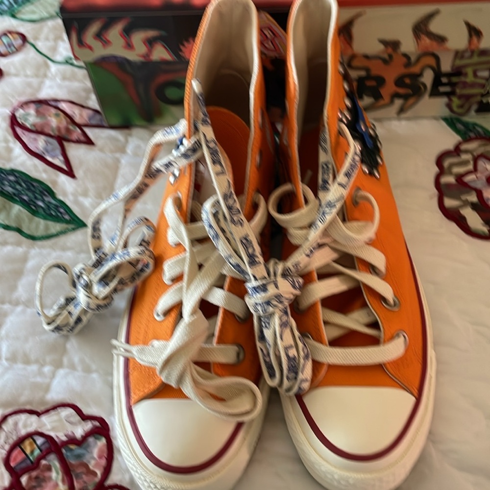 New In  Box Converse Chuck Taylor All Star High Tops Unisex Mens 4.5 Women’s 6.5 - Picture 5 of 7